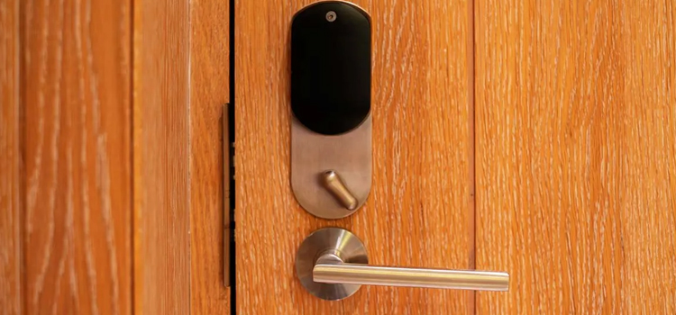 Automatic Locking Door Knob Rancho Mirage